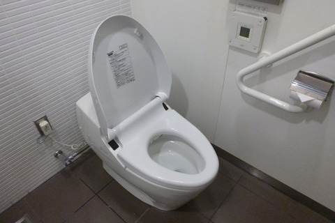 成田空港第2ターミナル、カンタス航空・ビジネスクラスラウンジのお手洗い